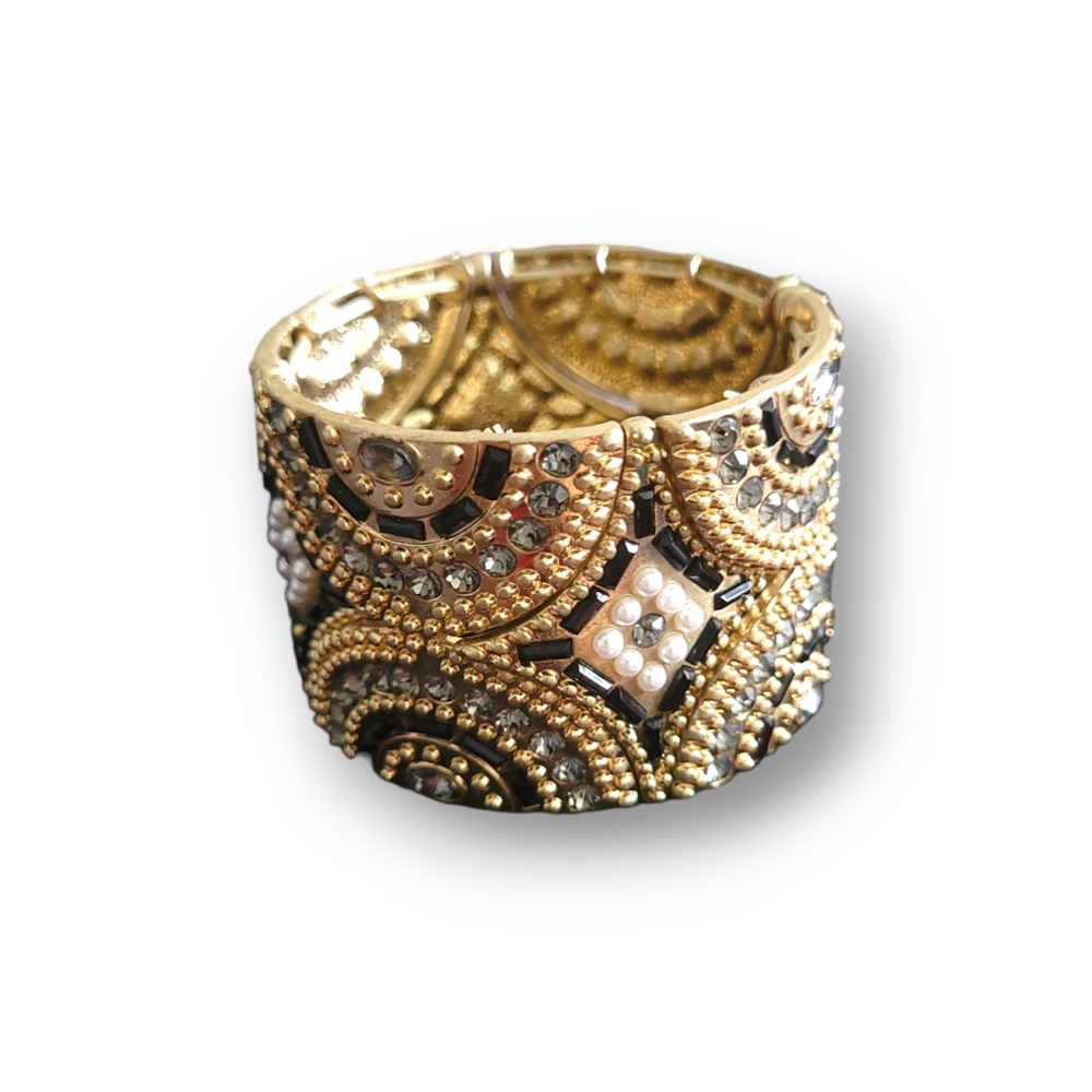 NWOT Moroccan Gold Tone Crystal Jewel Encrusted Stretch Cuff Bracelet